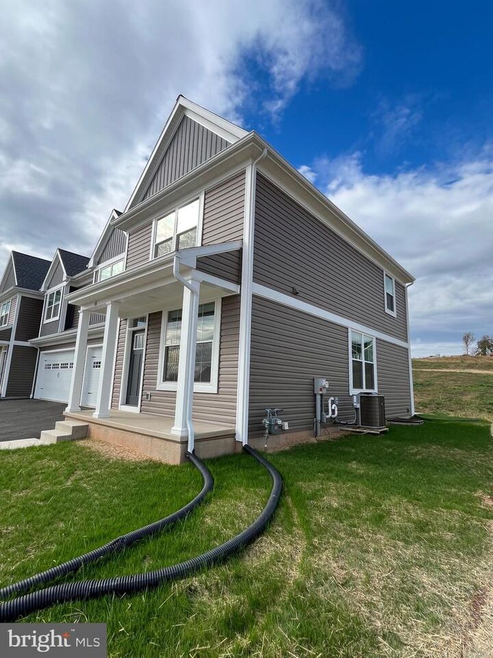 Property Photo:  14 Ringneck Circle  PA 17022 