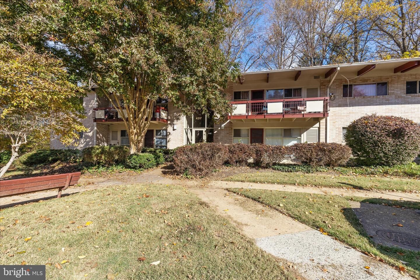 Property Photo: 4317 Americana Drive 203 VA 22003