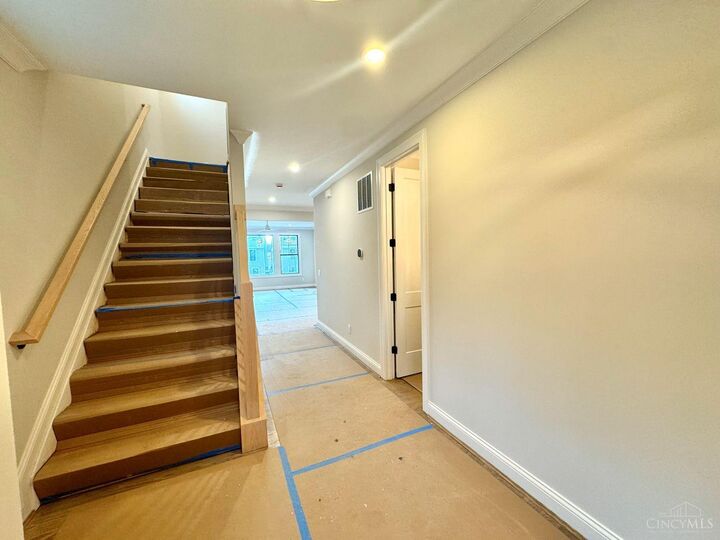 Property Photo:  7411 Elm Street  OH 45227 