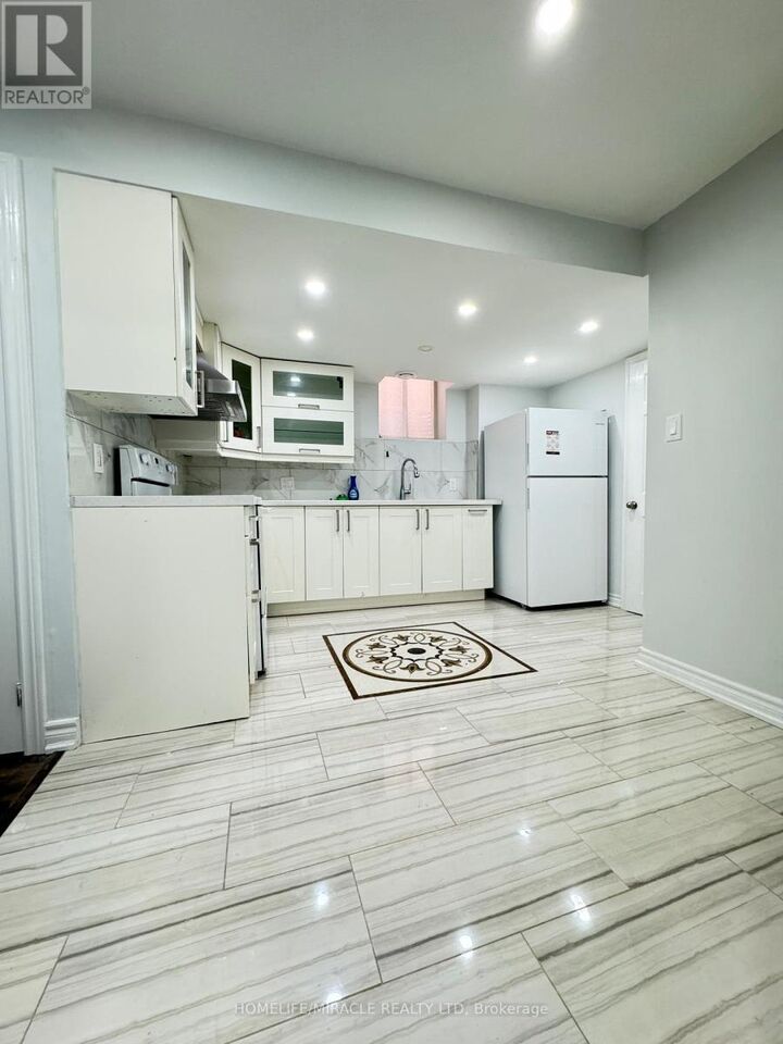 Property Photo: 8 Altura Way Bsmt ON L6P 4A1