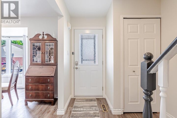 Property Photo:  20 Kernohan Parkway 14  ON N6J 4Y3 