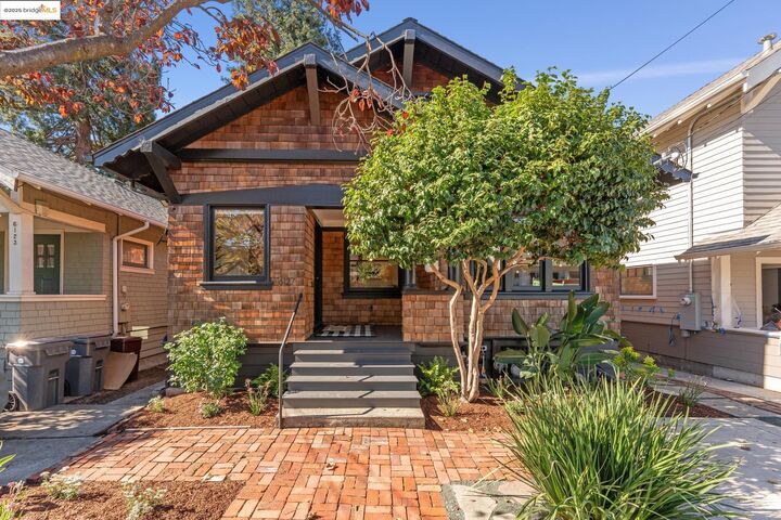 Property Photo:  6127 Hillegass Ave  CA 94618 