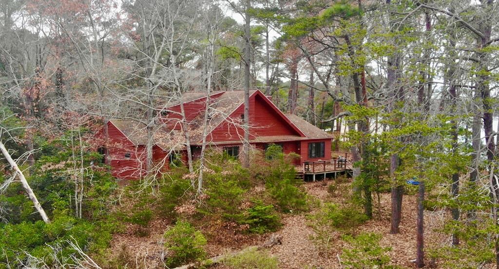 Property Photo: 9077 Henderson Ln VA 23405