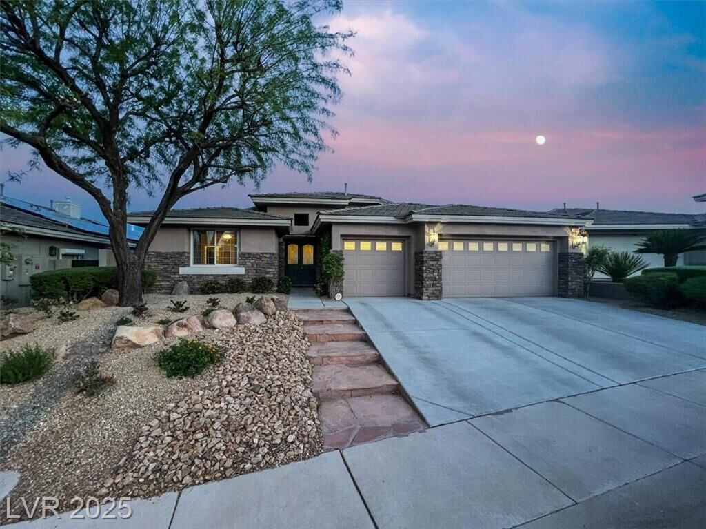 Property Photo:  10309 Canyon Valley Avenue  NV 89145 