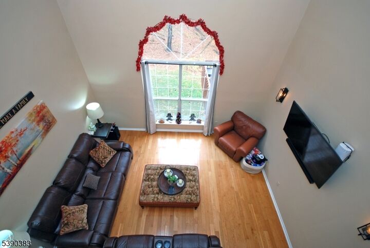 Property Photo:  16 Iroquois Trl  NJ 08876 