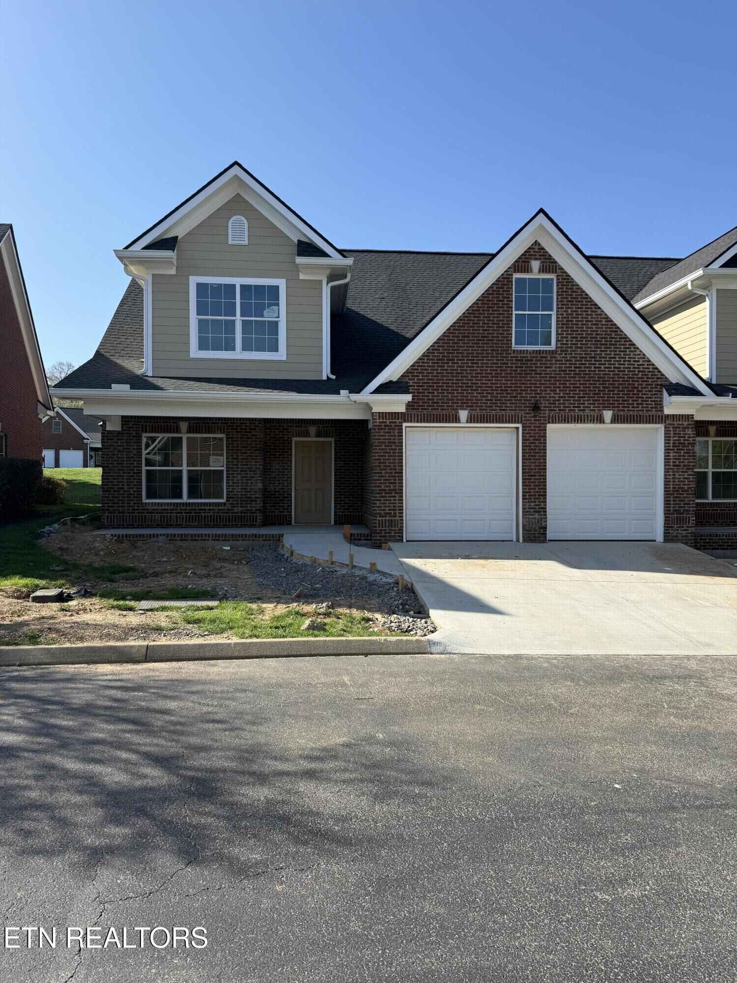 Property Photo: 2389 Pauly Brook Way TN 37932