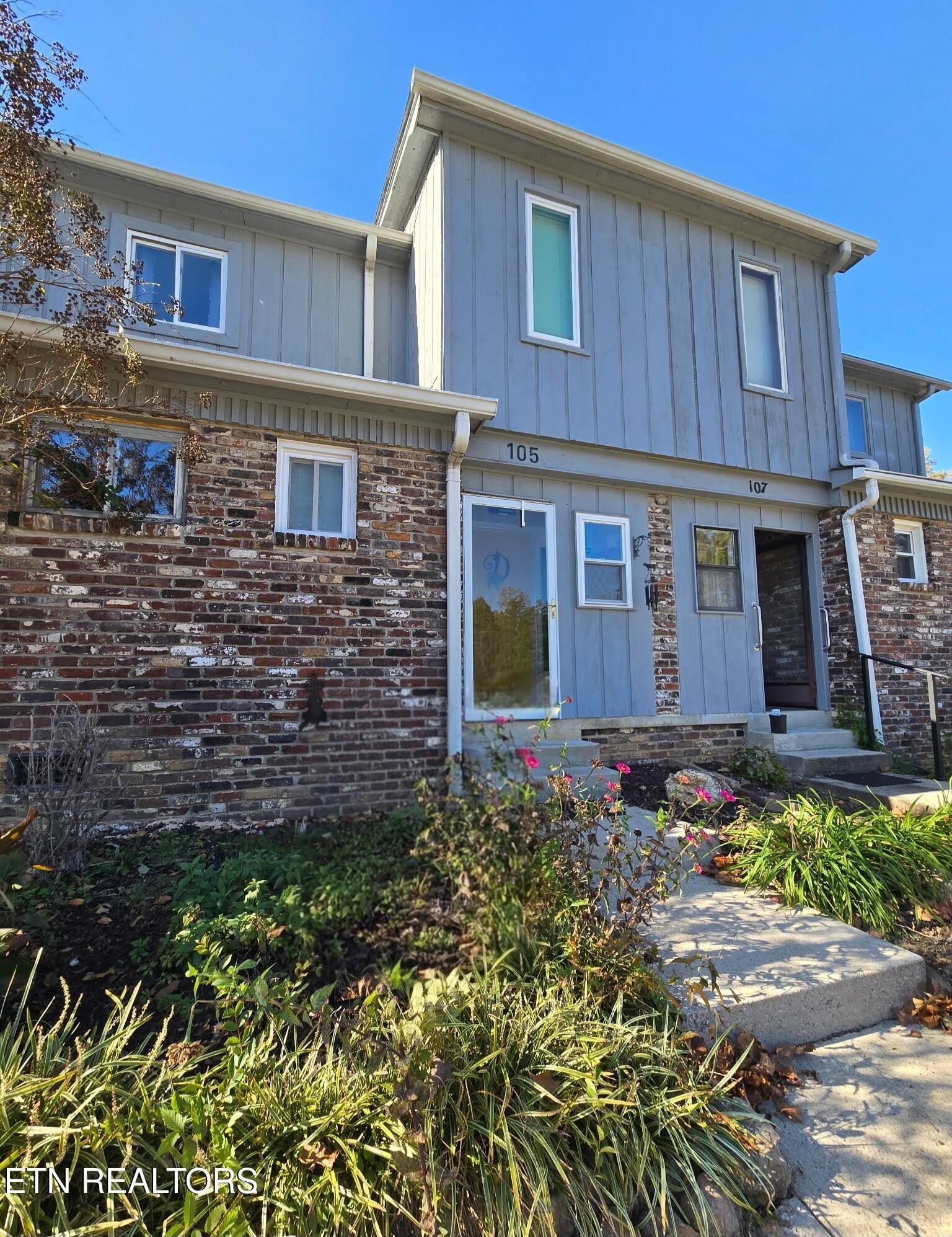 Property Photo:  105 Hampshire Circle  TN 37830