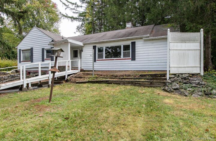 Property Photo:  88 Buckingham Avenue  NY 12601 