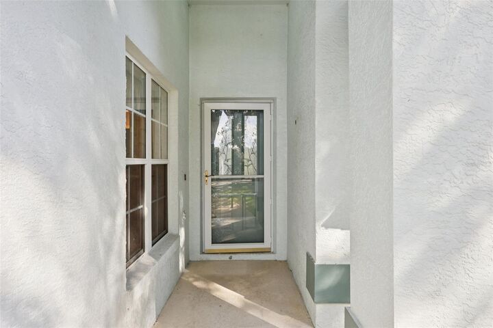 Property Photo:  6001 Spring Creek Court  FL 32757