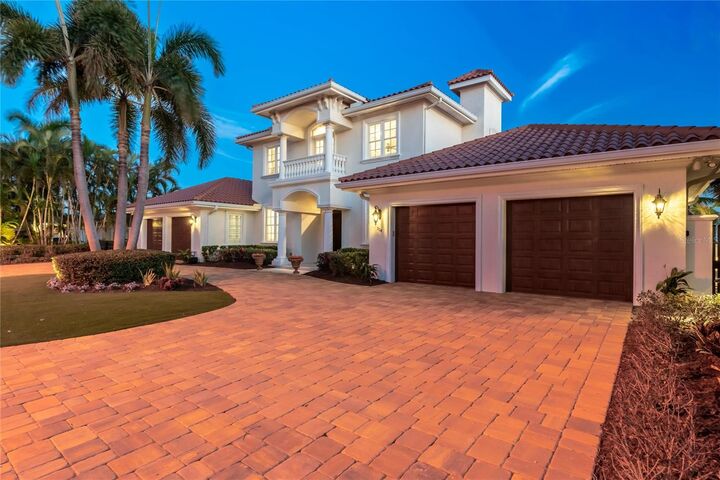 Property Photo:  504 55th Avenue  FL 33706 