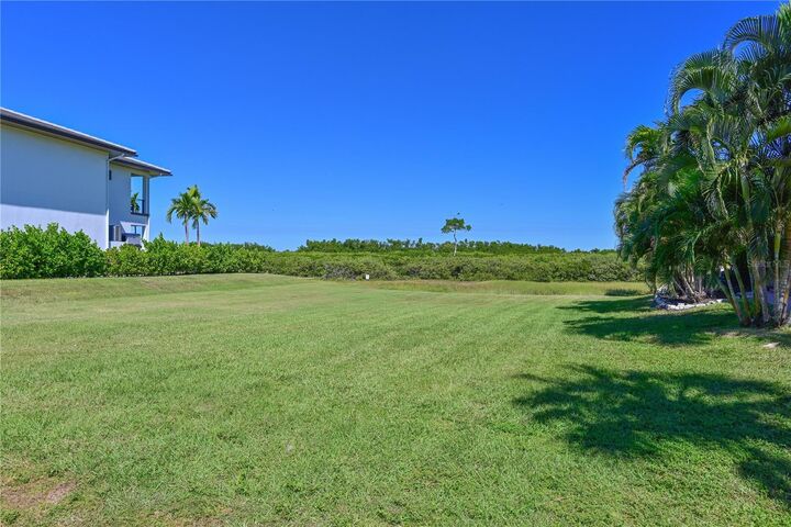 Property Photo:  12405 Baypointe Terrace  FL 34215