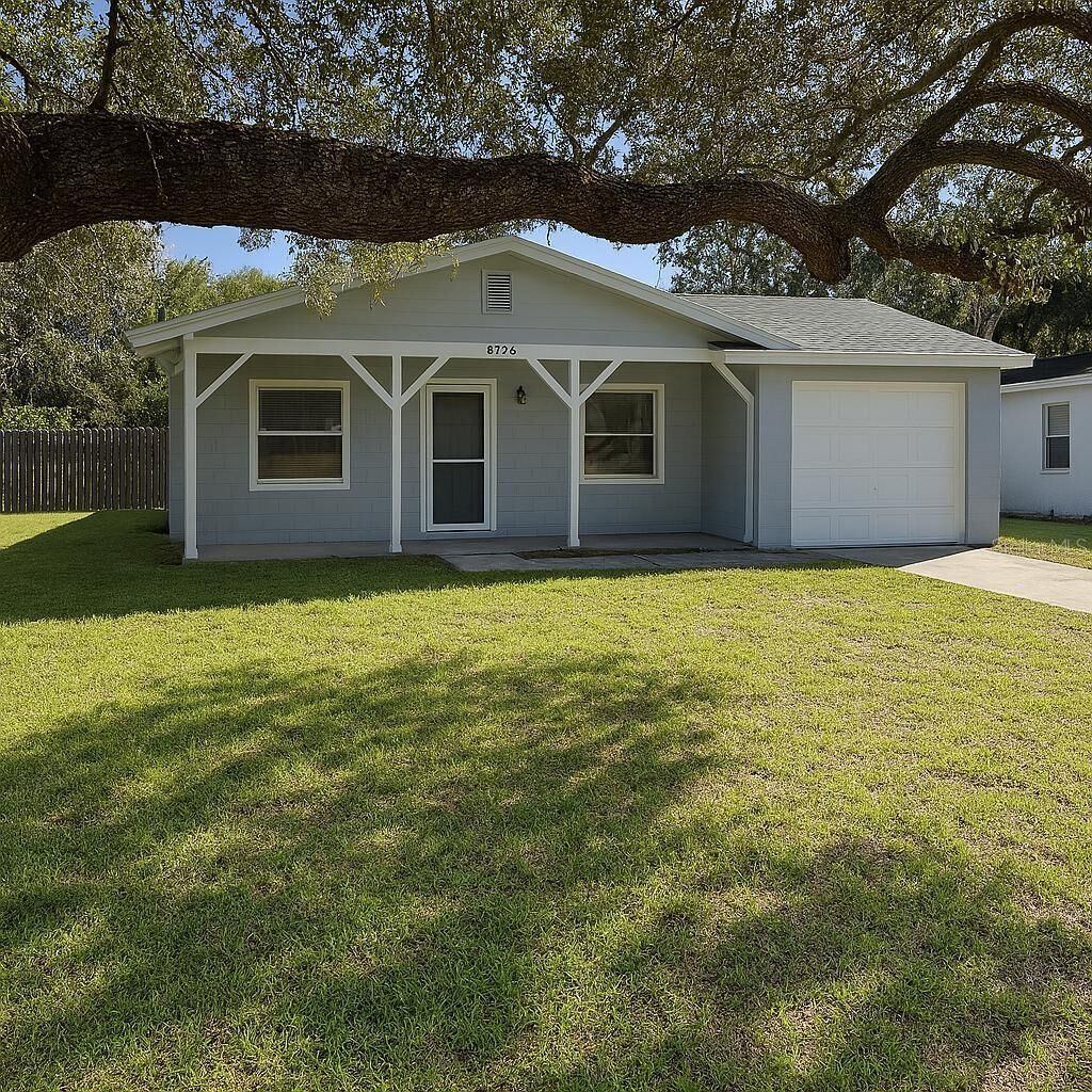 Property Photo:  1312 North Avenue  FL 32778 