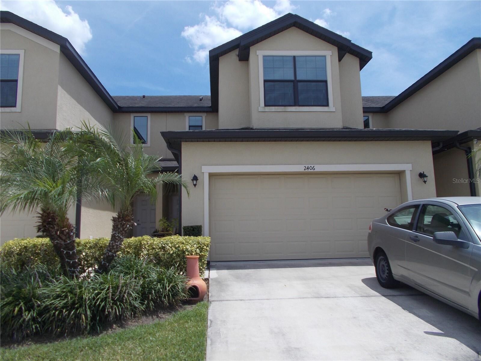 Property Photo:  2406 Seven Oaks Drive  FL 34772 