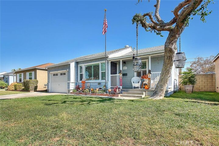 Property Photo: 5026 Hersholt CA 90712