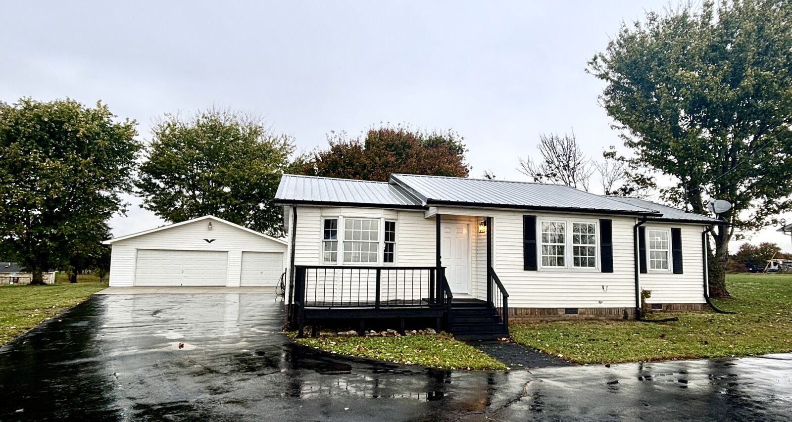 Property Photo: 1716 New Home Rd TN 37166