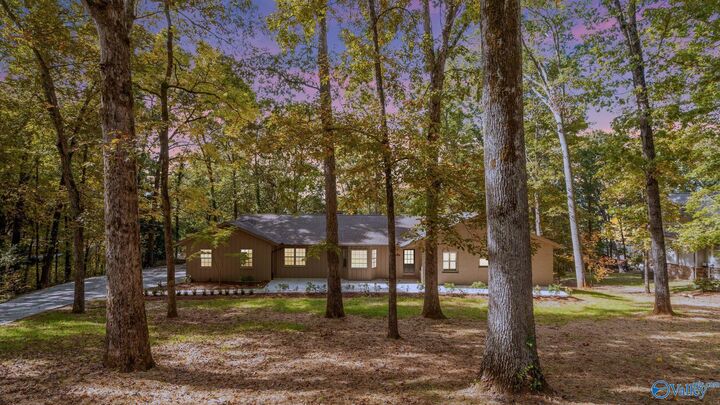 1820 Forest Drive  Guntersville AL 35976 photo