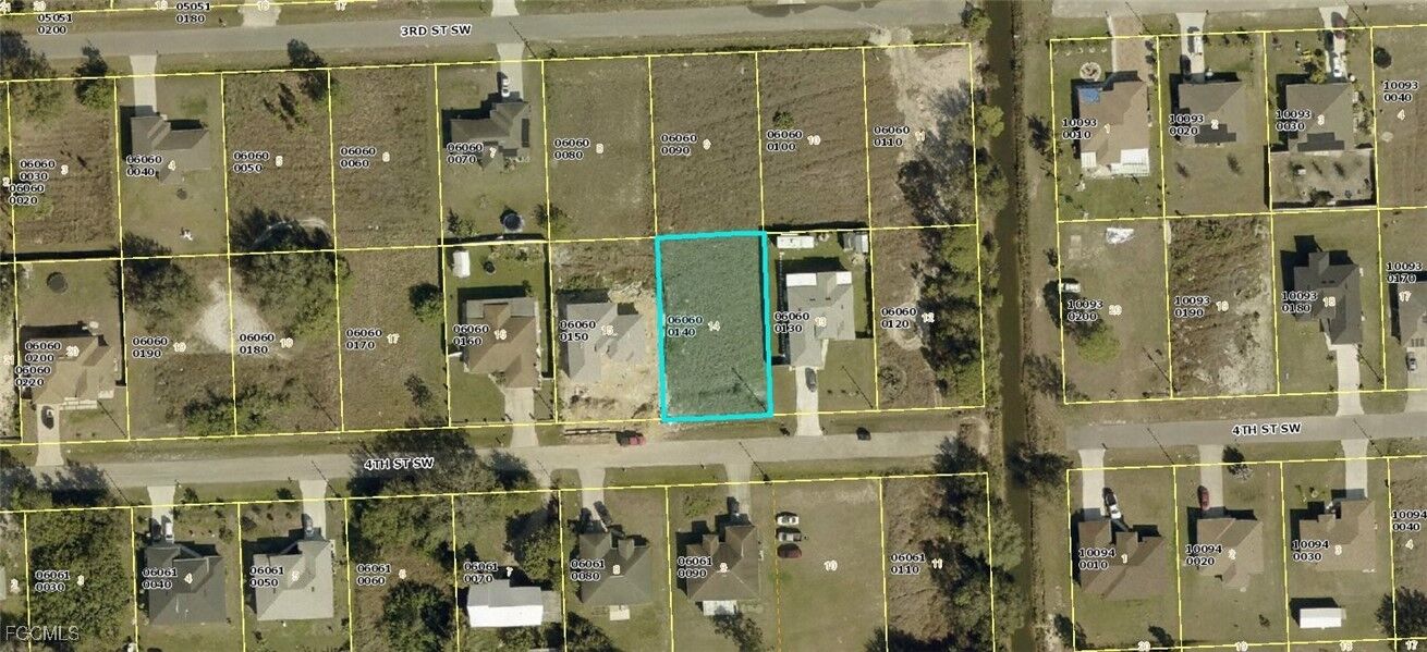 Property Photo: 3804 4th Street SW FL 33976