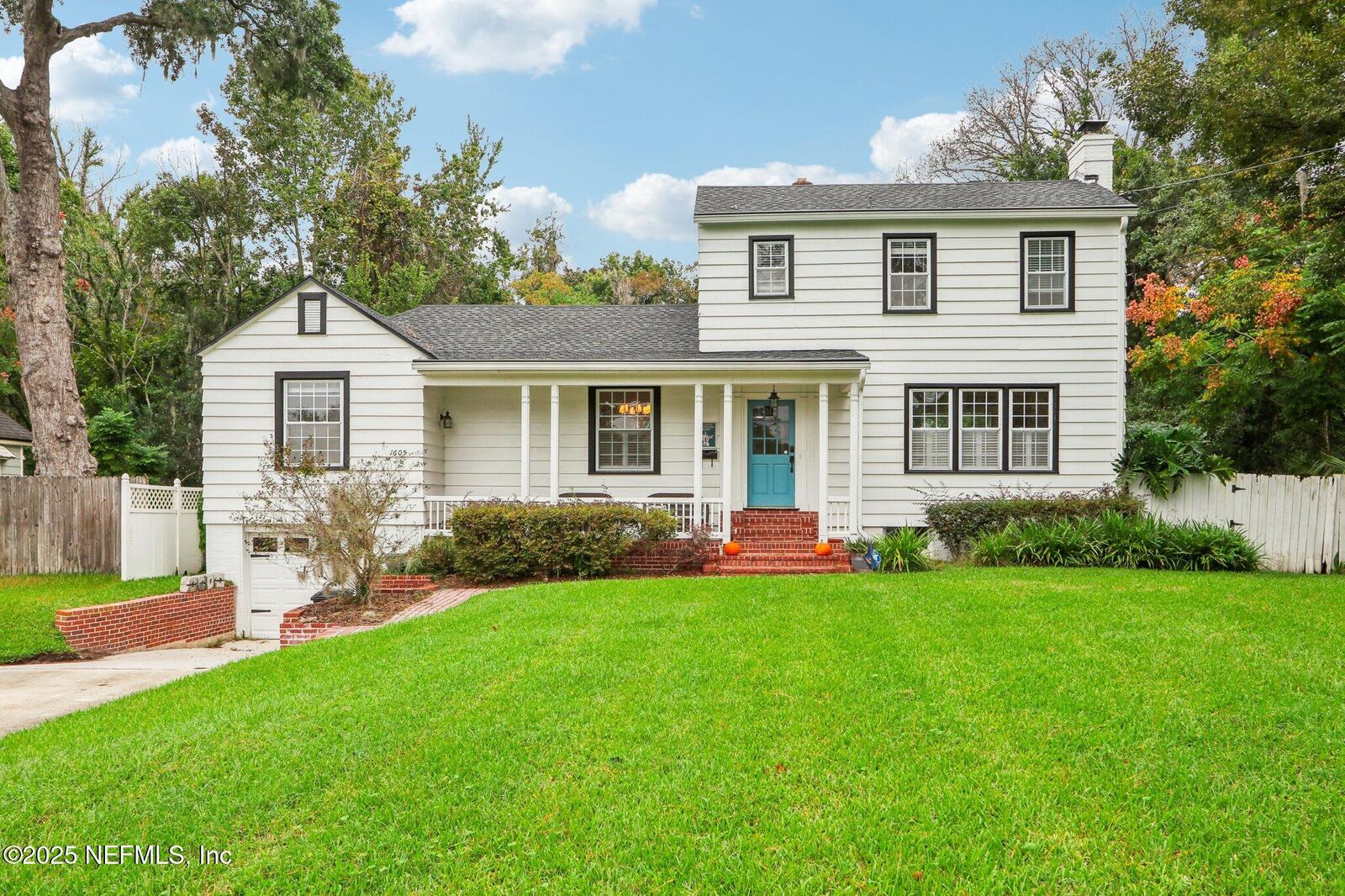 Property Photo:  1605 Lorimier Road  FL 32207 