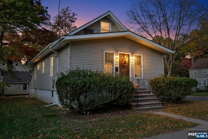 Property Photo:  2 S Highwood Avenue  NJ 07452 