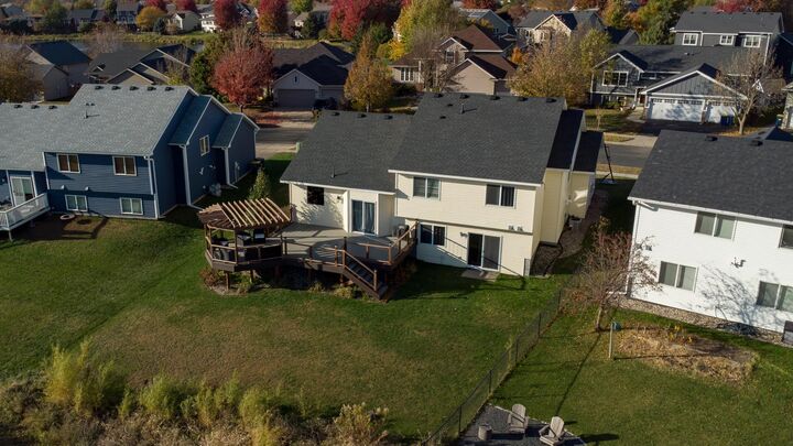 Property Photo:  1020 Abbey Road  MN 55057 