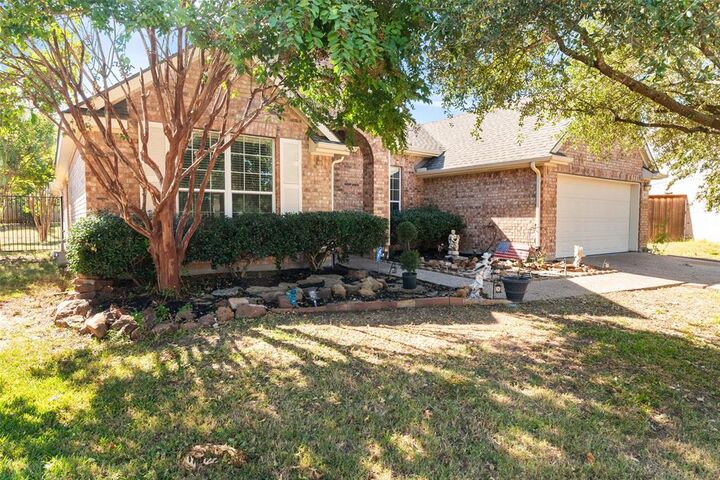 Property Photo:  236 Birdbrook Drive  TX 75409