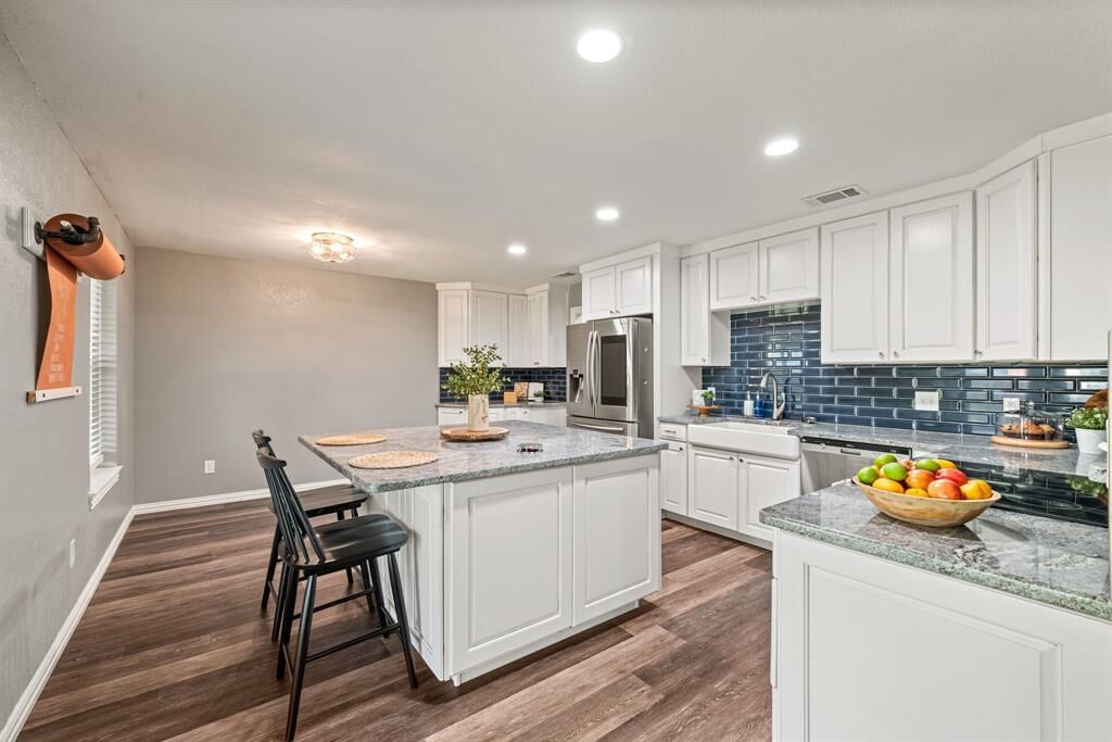 Property Photo:  7417 Meadowdale Drive  TX 76148 