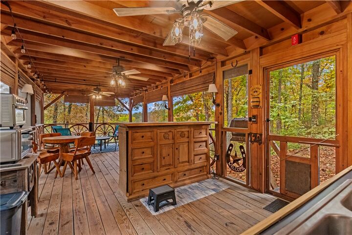 Property Photo: 696 Spirit Drive AR 72675