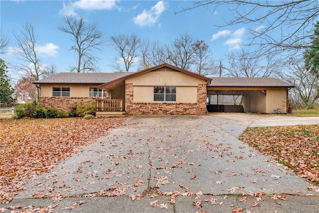 Property Photo: 14248 Lake Forrest Heights Road AR 72761