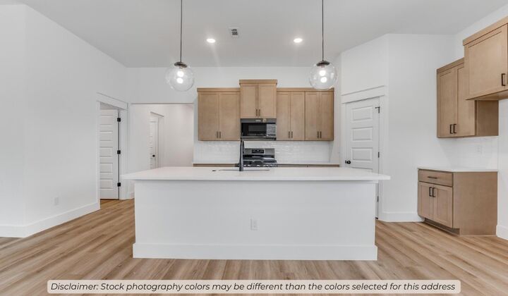 Property Photo: 8720 Sunspire Lane AR 72719