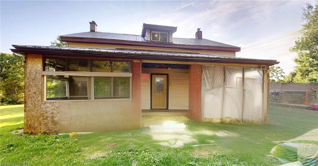 Property Photo: 284 Garafraxa Street ON N0H 1G0