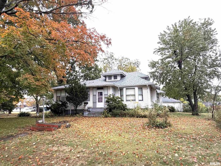 523 W 4th Street  Centralia IL 62801 photo