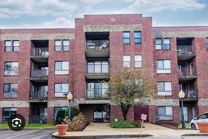 14 Heron St 410  Boston MA 02132 photo