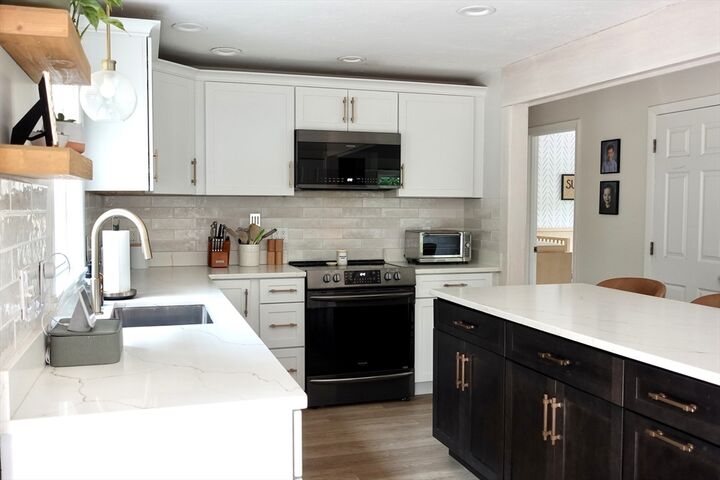 Property Photo:  584 Washington St  MA 02038 