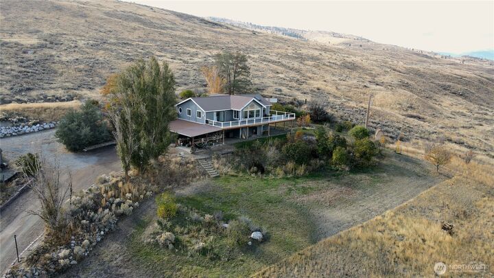 Property Photo:  464  Highway 20  WA 98855 