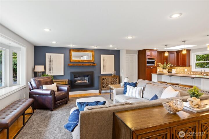 Property Photo:  9617  Laurel Lane  WA 98020