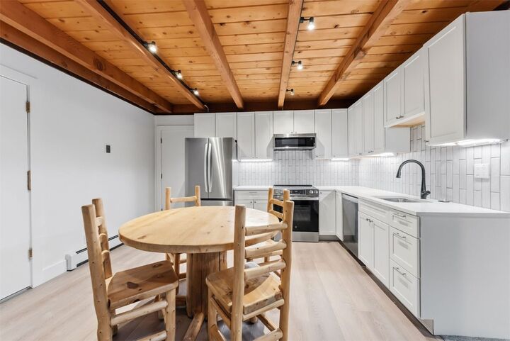 Property Photo:  4200 Lodge Pole Circle 306  CO 80498