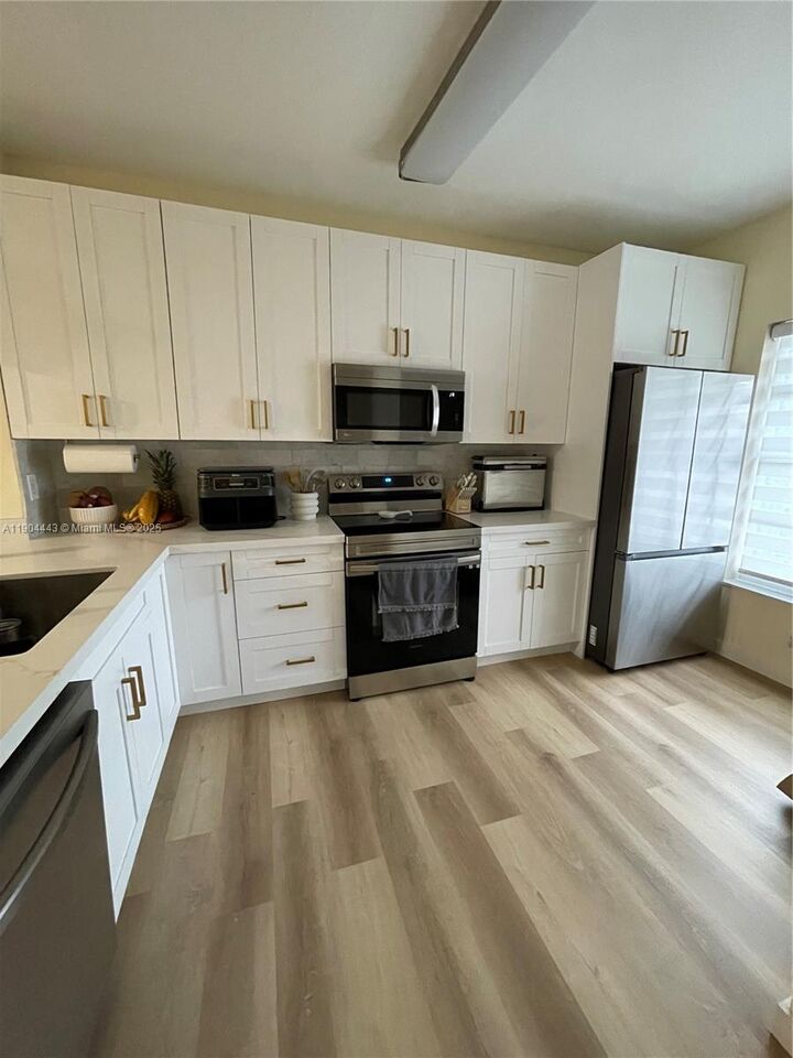 Property Photo:  428 SW 122nd Ave  FL 33025 