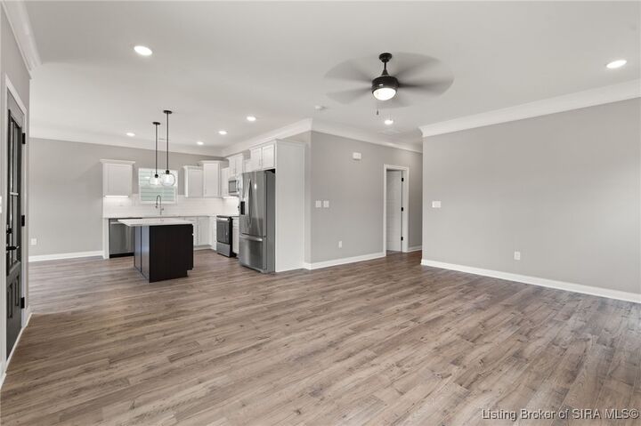 Property Photo:  2103 Loop Island  IN 47150 