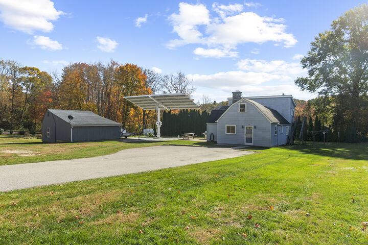 Property Photo:  13 Old Post Road  CT 06371