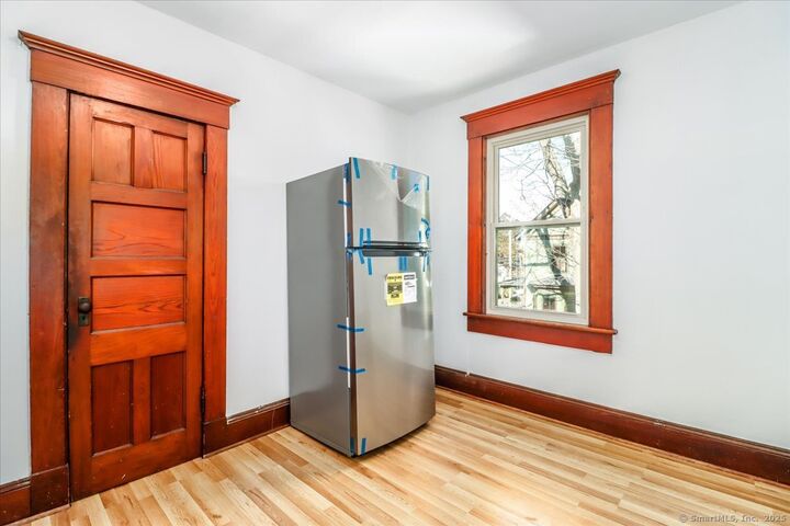 Property Photo:  130 Wellsville Avenue 2  CT 06776