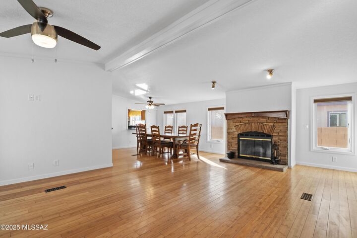 Property Photo: 9011 N Valgrind Lane AZ 85743