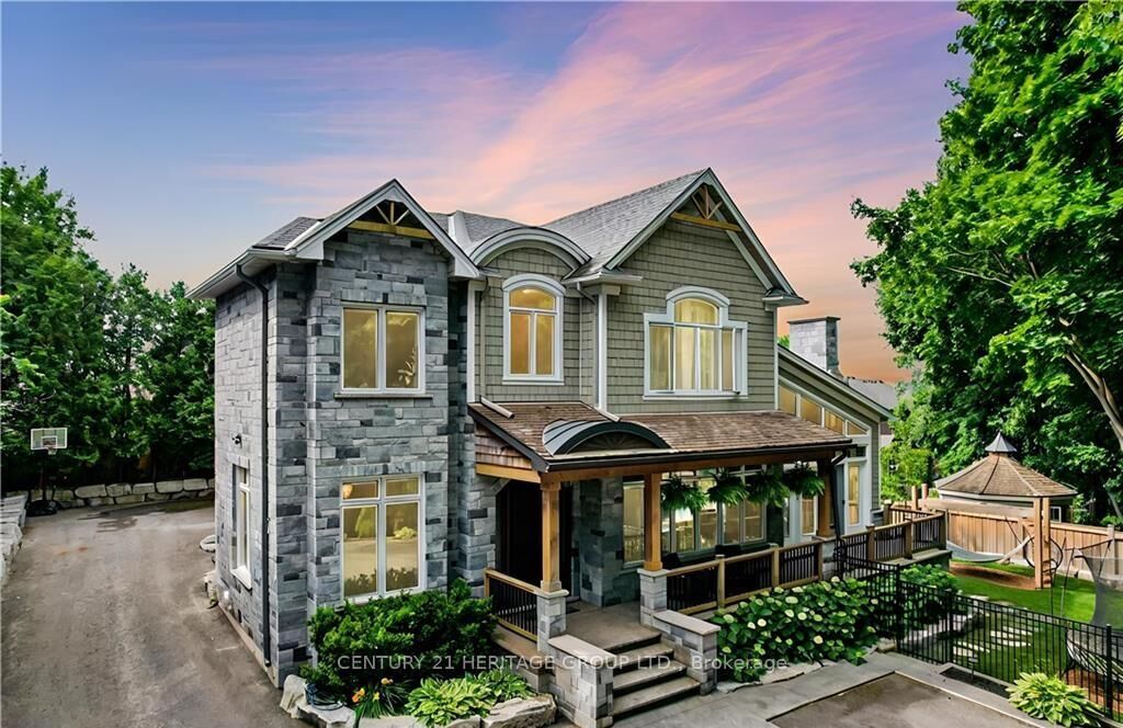 Property Photo:  298 Shoreview Road  ON L7T 2N4 