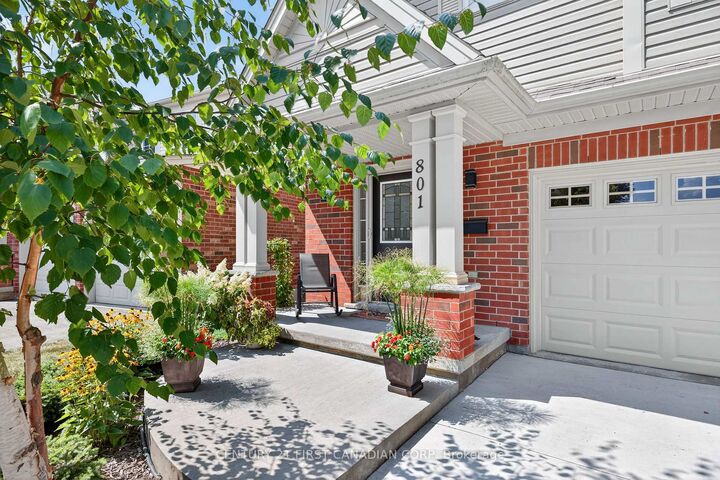 Photo de la propriété: 801 North Leaksdale Circle ON N6M 1L9