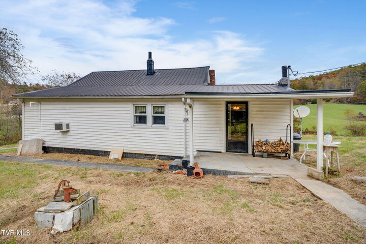 Property Photo: 1251 Purchase Ridge Rd. VA 24244