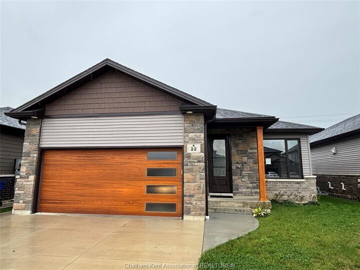 22 Evening Drive  Chatham ON N7L 0B6 photo