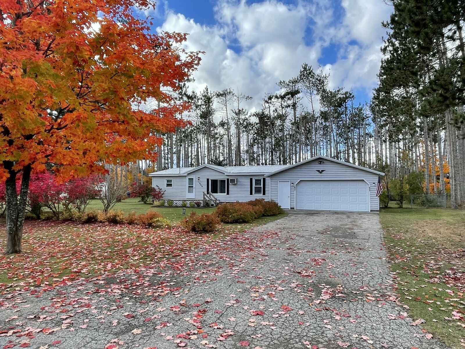 Property Photo:  1848 Melvindale Drive  MI 49735 