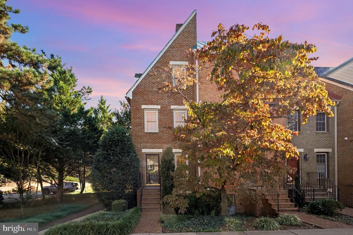 Property Photo: 811 College Avenue VA 22401