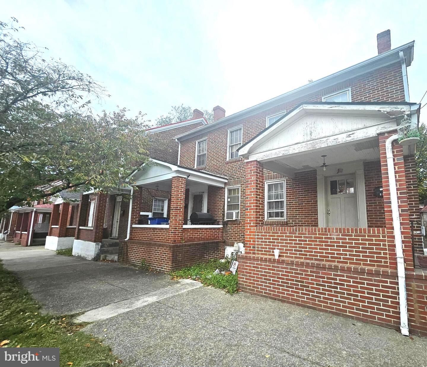Property Photo: 118 N Maple Avenue WV 25401