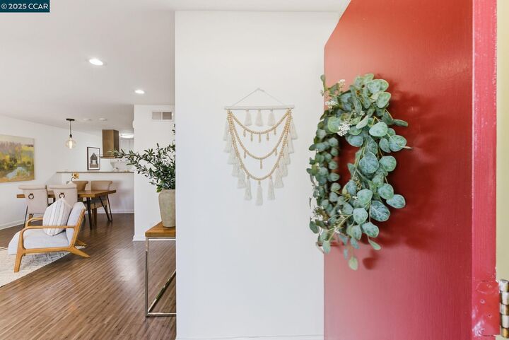 Property Photo:  1858 Pomar Way  CA 94598 