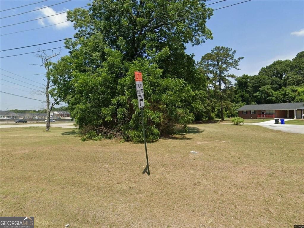 Property Photo: 988 Huff Street SW GA 30012